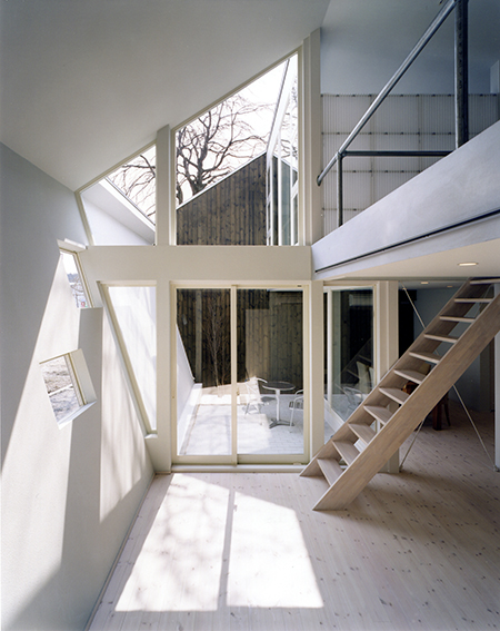 03.jpg