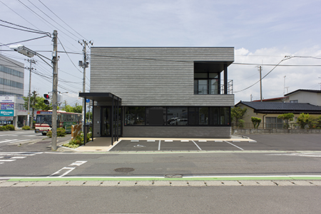 img2.jpg