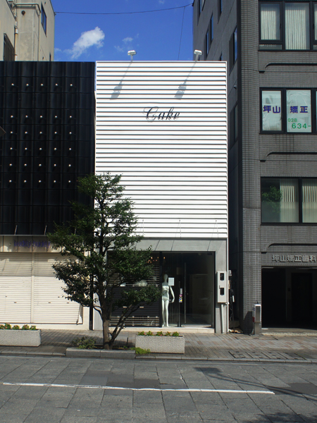 img1.jpg